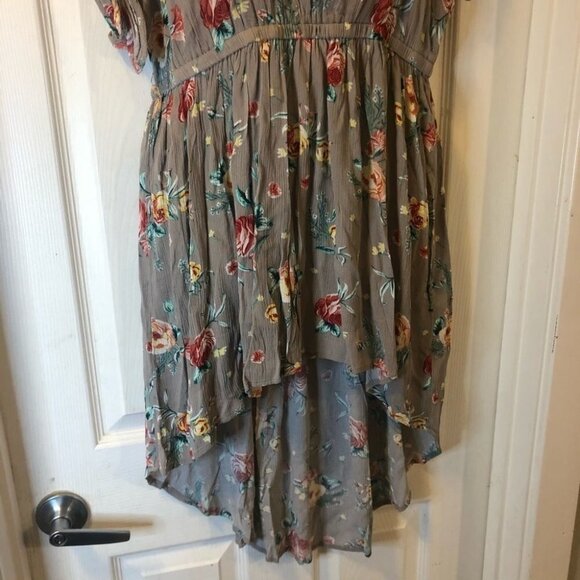 Torrid Floral Crinkled Gauze Tunic Size 00 Medium Large - Picture 8 of 11